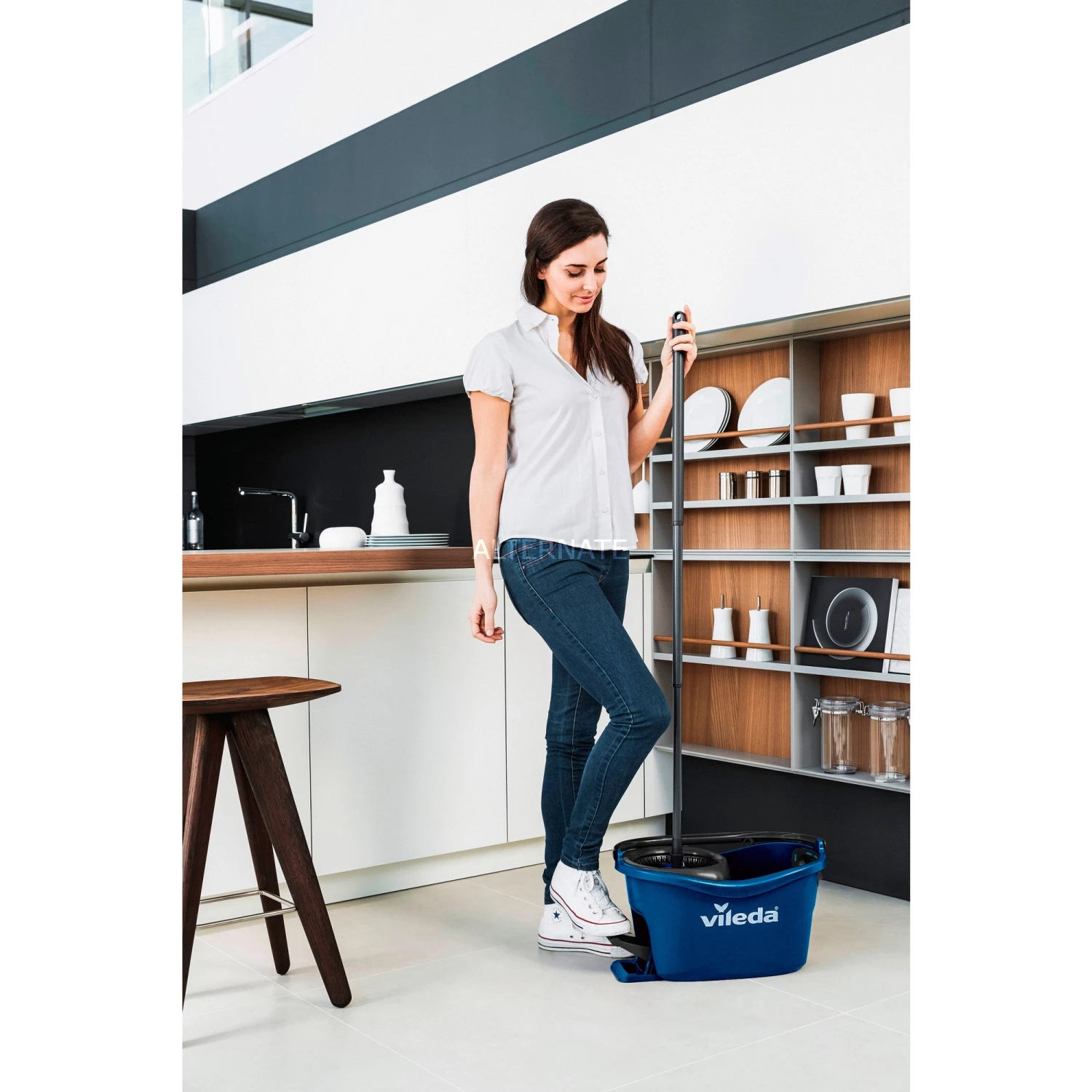 Angebote 🥰 Vileda Wischmop-Set Turbo Easy Wring & Clean Box, Bodenwischer (blau/schwarz, Inkl. Powerschleuder Und Fußpedal) 👍 2 Angebote 🥰 Vileda Wischmop-Set Turbo Easy Wring & Clean Box, Bodenwischer (blau/schwarz, Inkl. Powerschleuder Und Fußpedal) 👍 – Bild 2